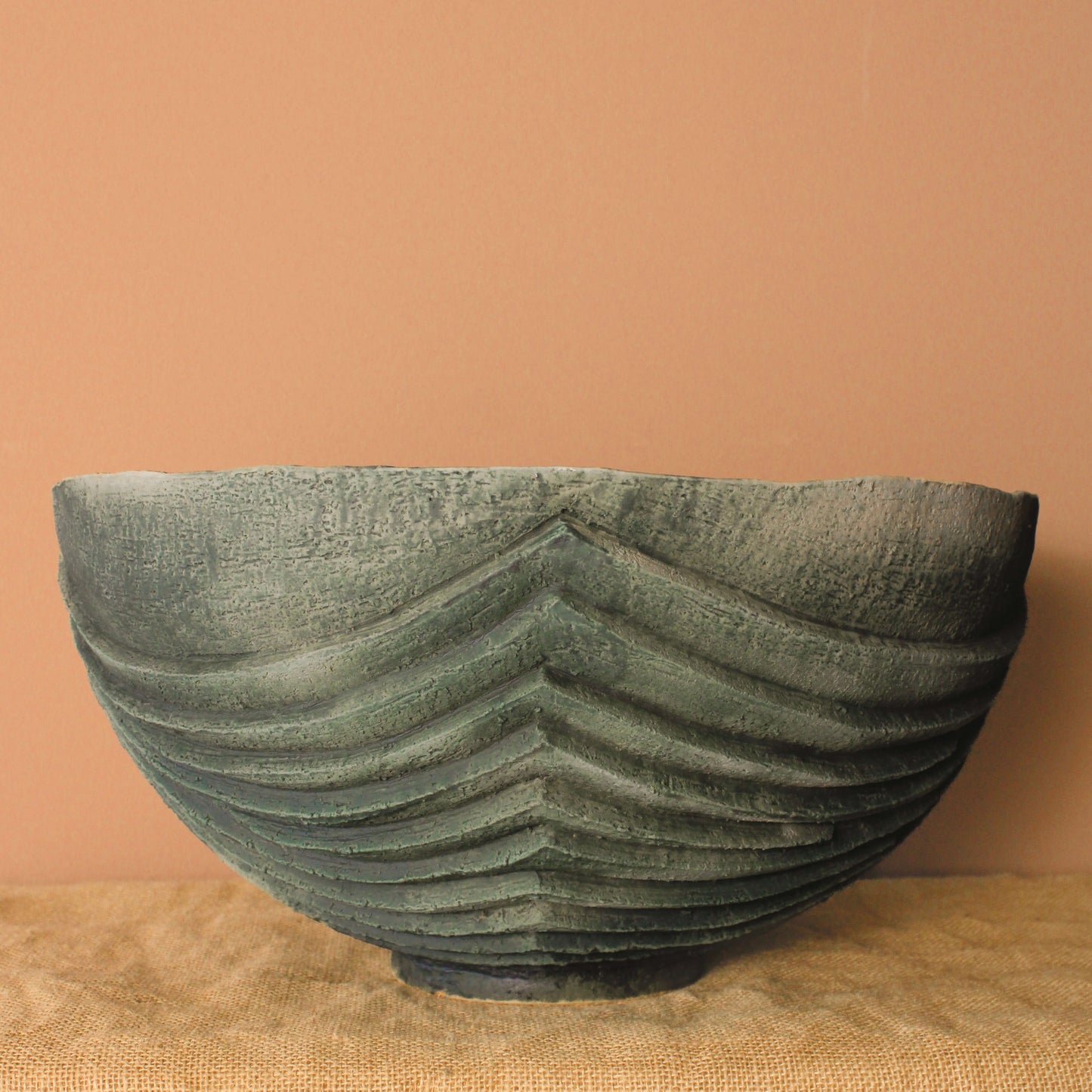 Siyah İçi El Yapımı Yeşil Seramik Kase - Wild n Clay Ceramics