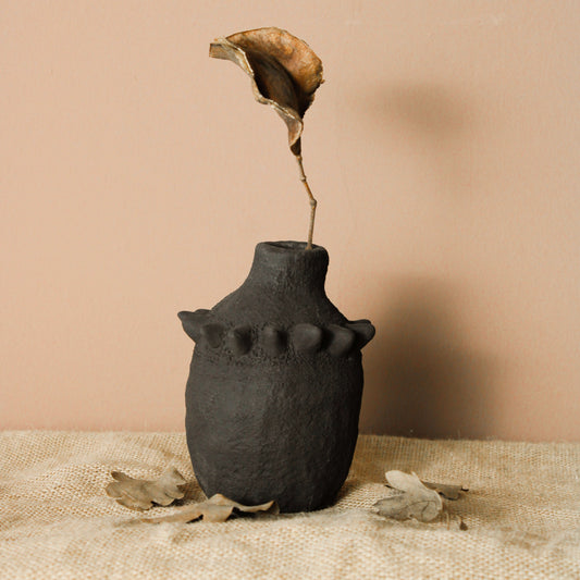 Small Black Primitive Vase – Handcrafted Pottery Inspired by Nature